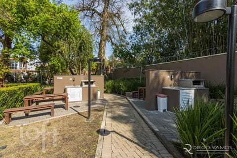 Image 29 - 232856